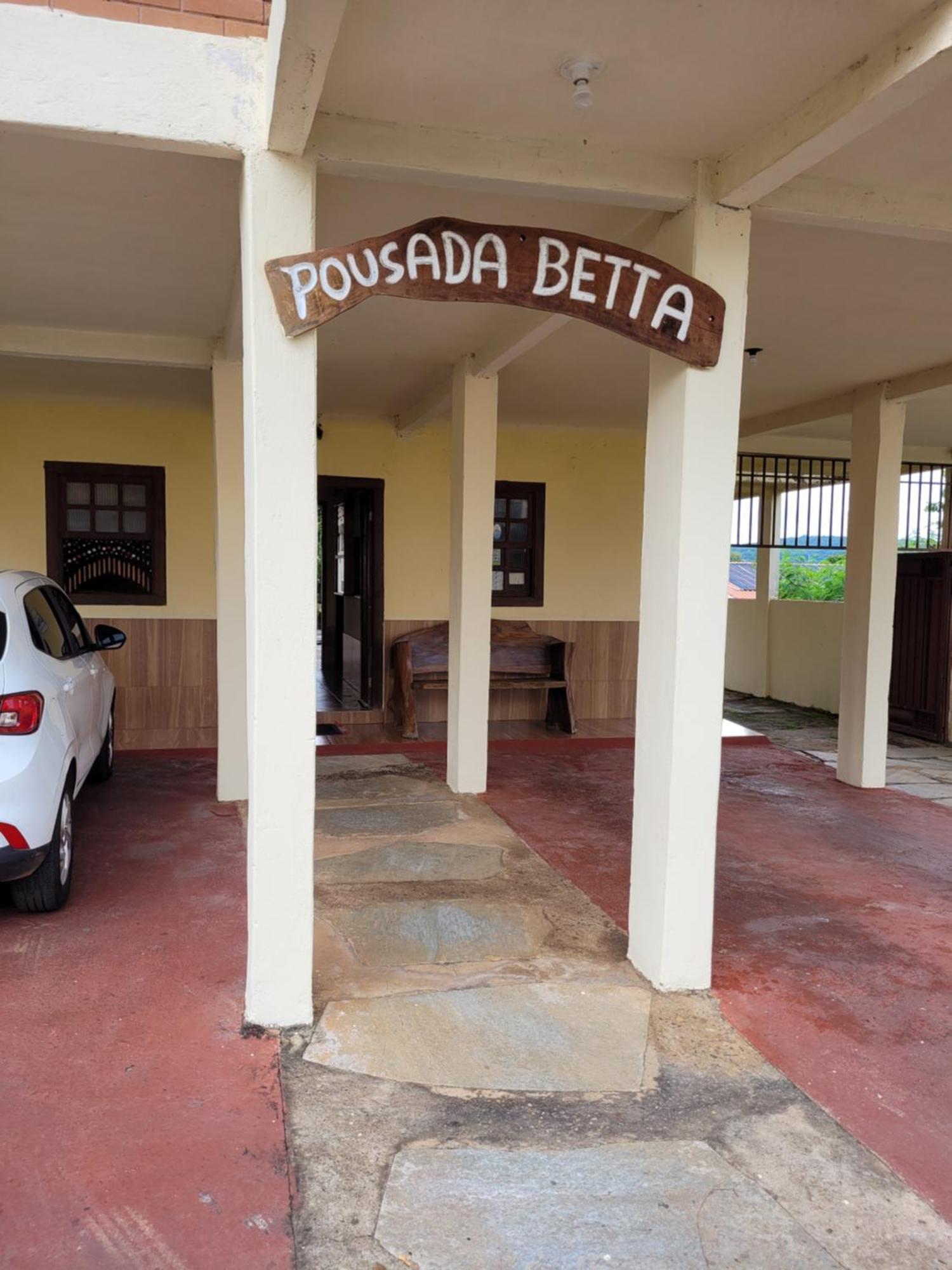Pousada Betta Пиренополис Экстерьер фото